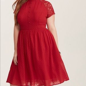 Torrid retro chic button front lace dress